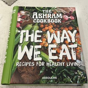 Assouline ashram cookbook the way we eat  like new